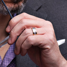 100S JEWELRY Mens Wedding Bands Tungsten Gold Rings Comfort Fit Imitated Meteorite Inlaid 5-16 with Half Sizes