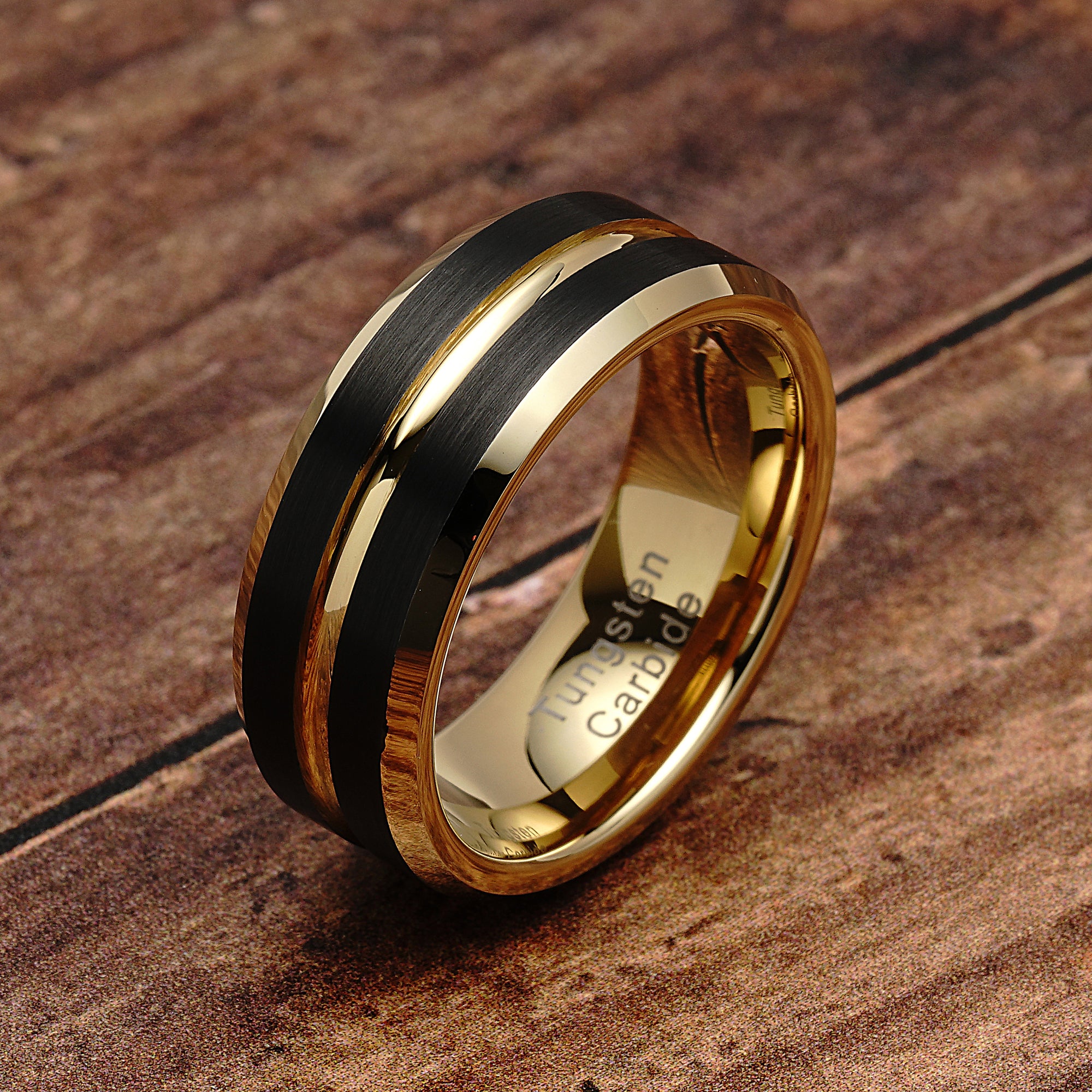 Heavy duty mens wedding rings | Beachweddingtips.com